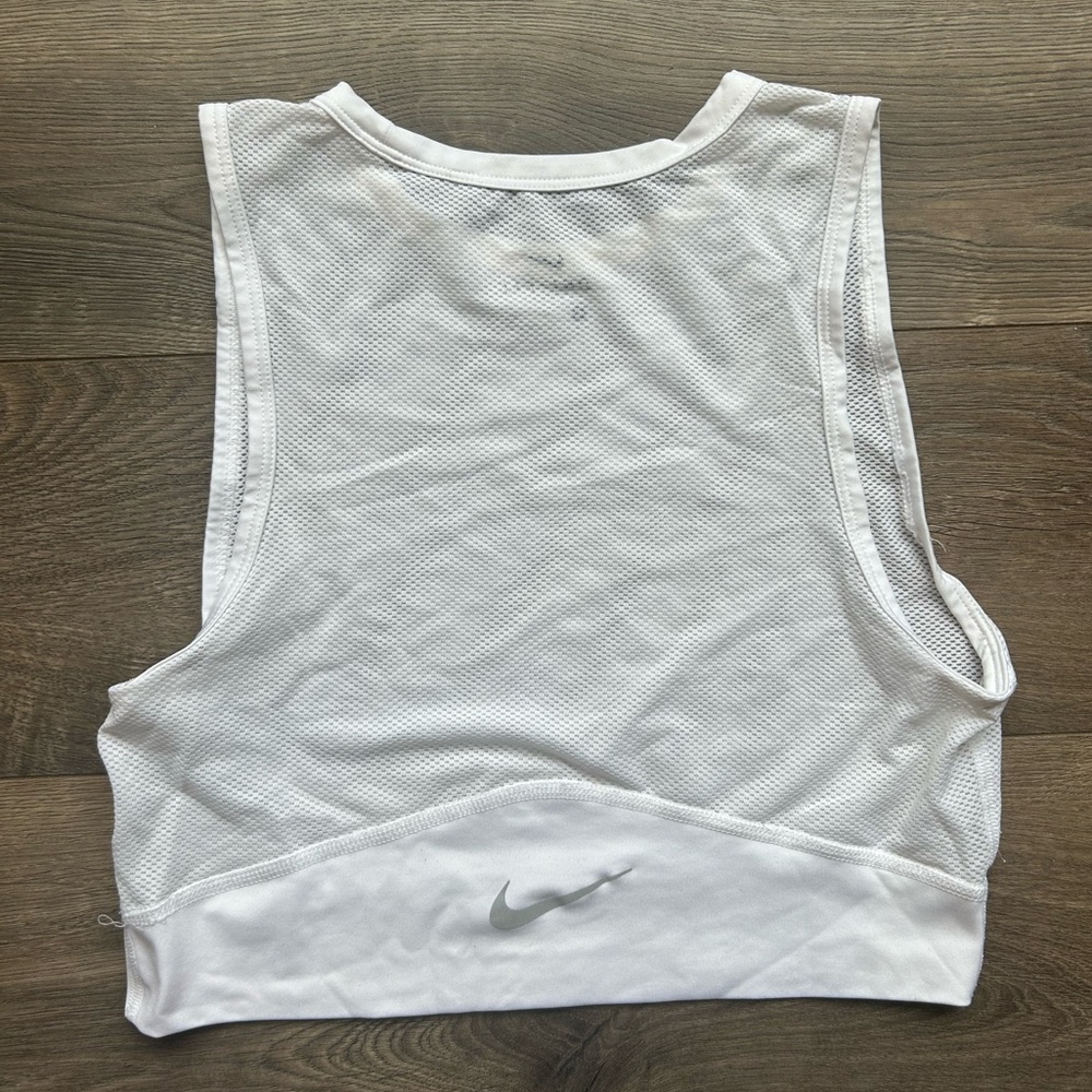 Nike dri fit cropped mesh tank Women’s size S